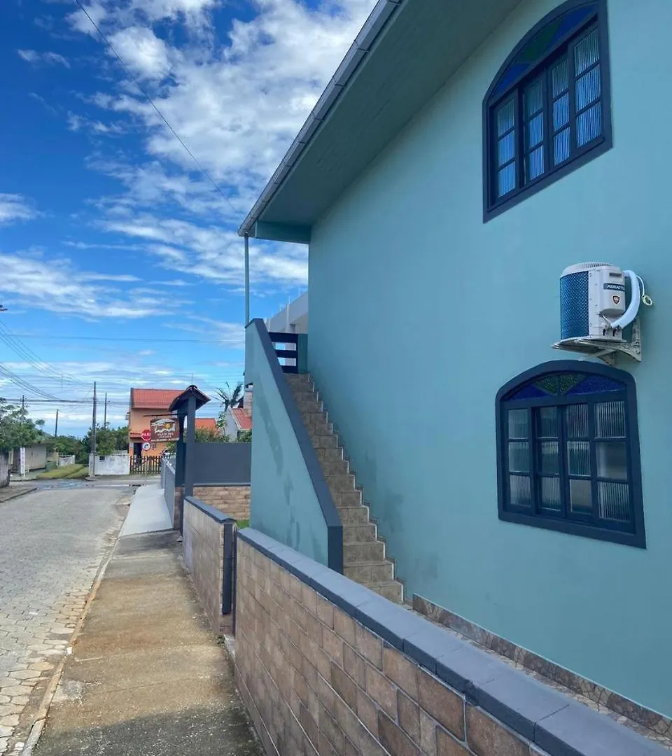 Pousada Vila Do Meio Pinheira